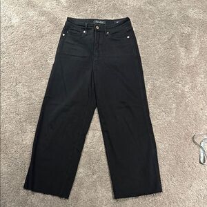Judy Blue - high rise , black stretchy wide leg crop! 3/26